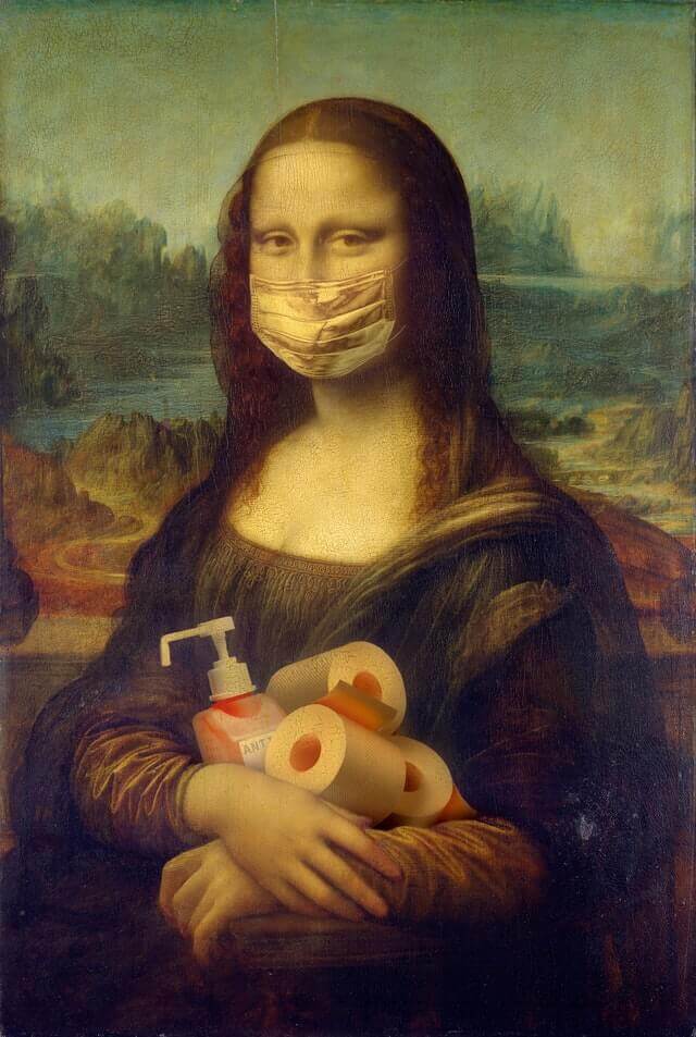 Mona Lisa holding toiletries in viral marketing photoshop 